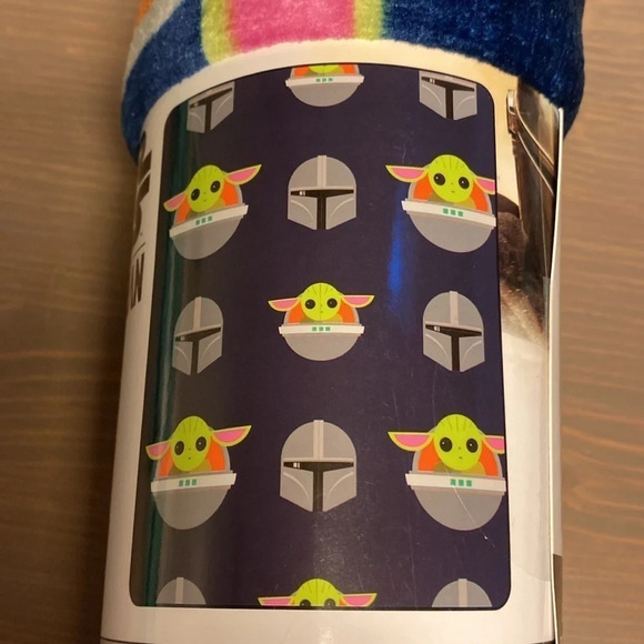 Disney Star Wars The Mandalorian throw blanket​ - Picture 2 of 5